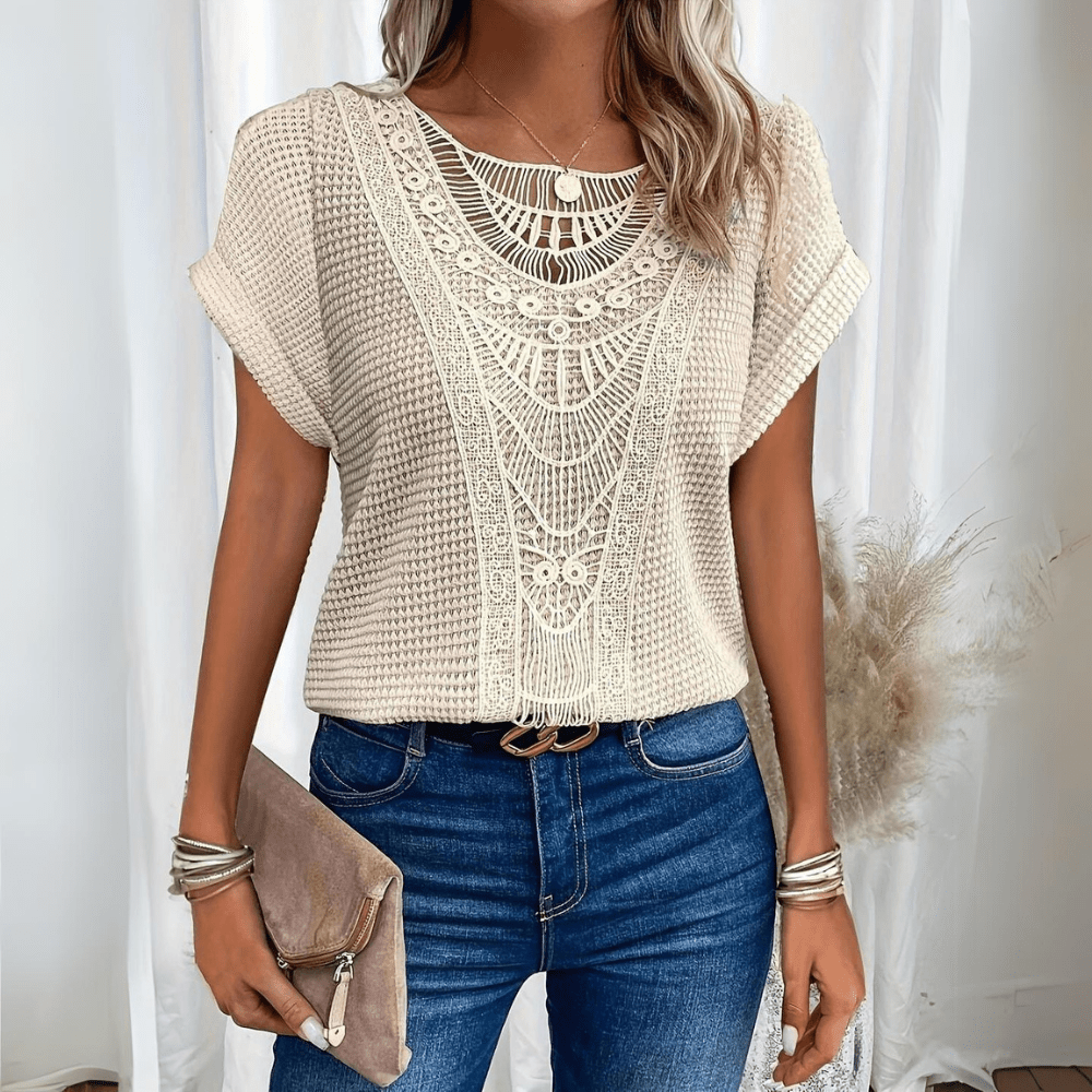 Sophie – Top s vintage krajkovými detaily