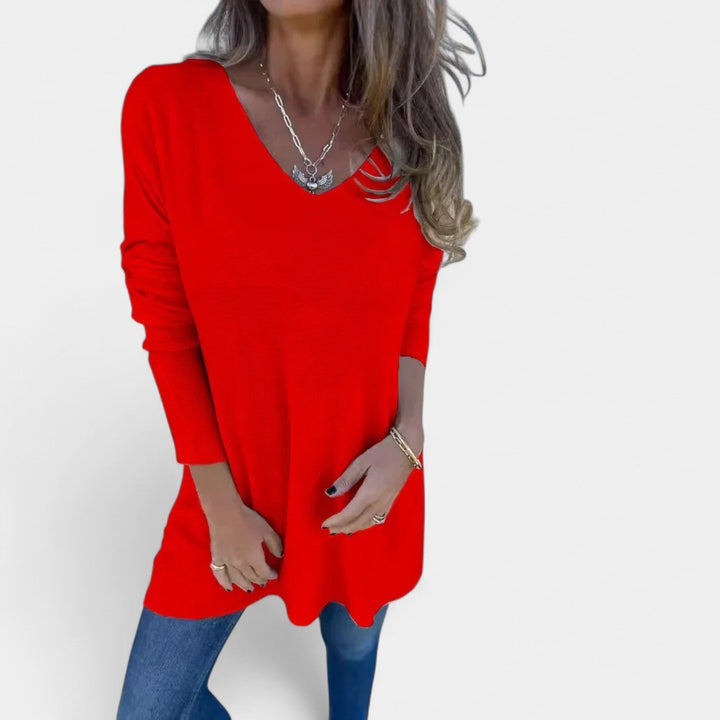 Leontýna – Ležérní úpletová tunika s výstřihem do V