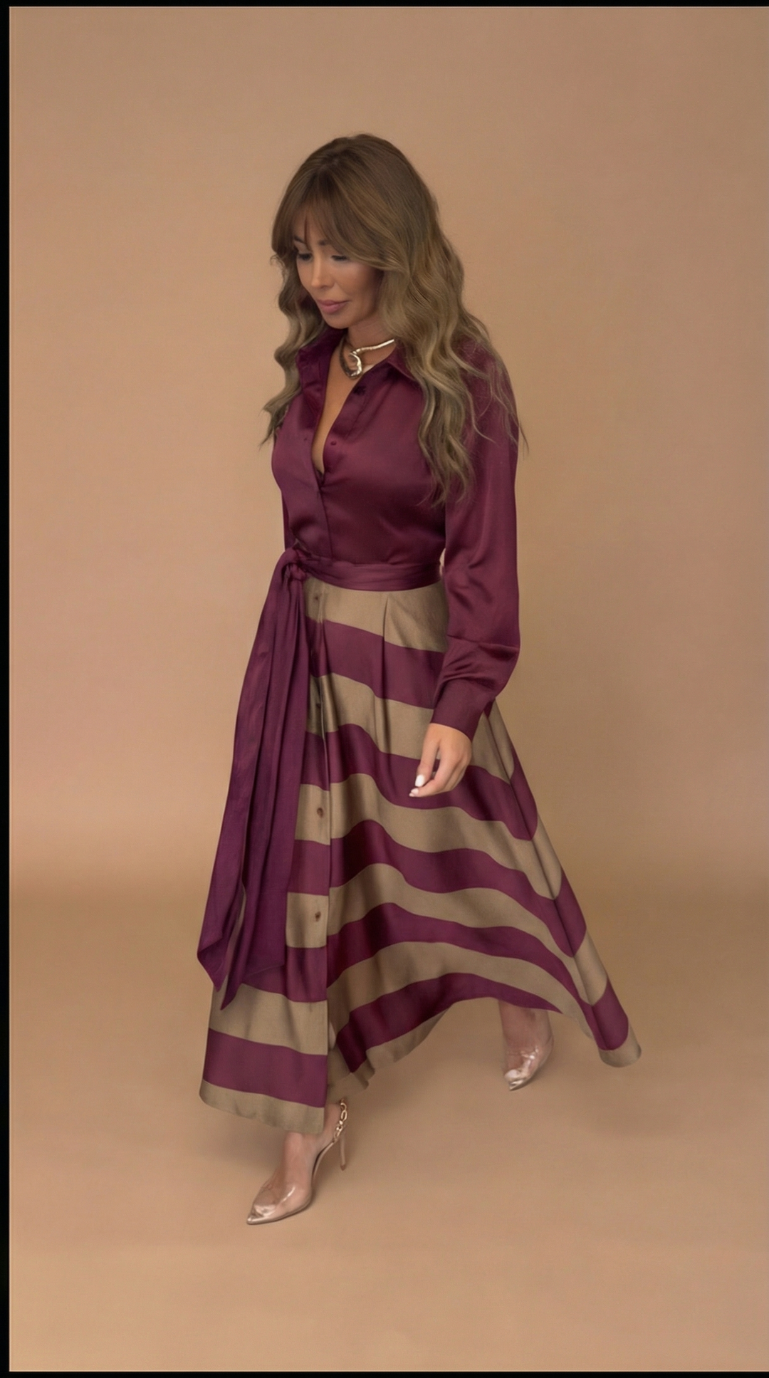 Markéta - Elegantní šaty s mašlí